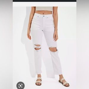 American eagle white distressed straight leg jeans